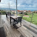 Cesantes Village E Pontevedra