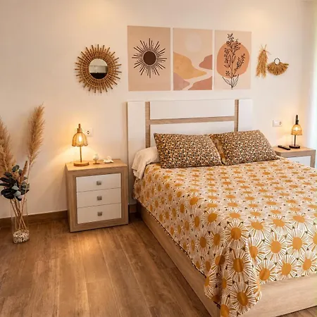 Cesantes Village E *