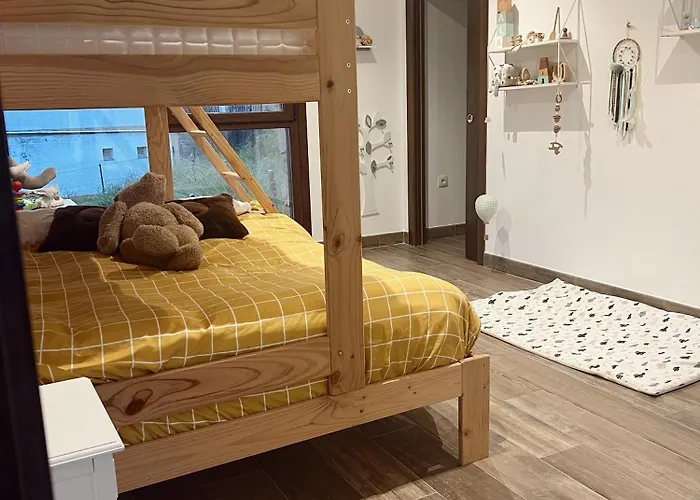 Cesantes Village E * Pontevedra