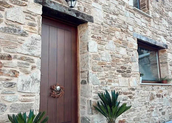 Cesantes Village E Pontevedra